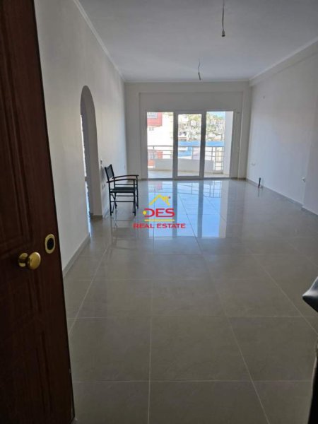 Sarande, shitet apartament 1+1+BLK Kati 3, 90 m² 180.000  (SArande)