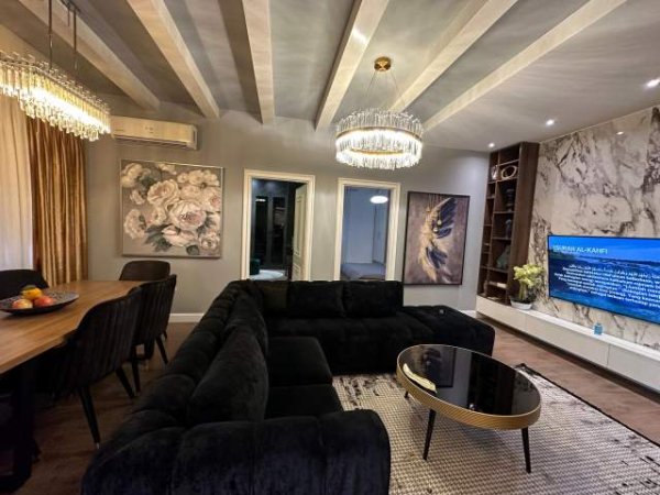 Tirane, jepet me qera apartament 2+1+A+BLK Kati 3, 90 m² 1000 Euro (Rruga Kavajes)