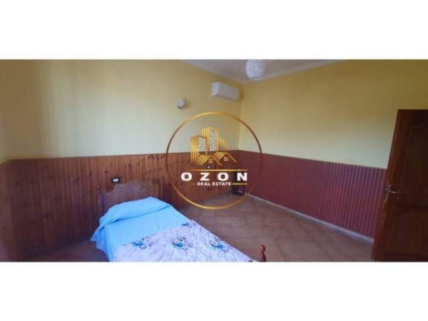 Tirane, jepet me qera apartament 3+1 Kati 1, 130 m² 500 Euro (VILAT AMERIKANE)