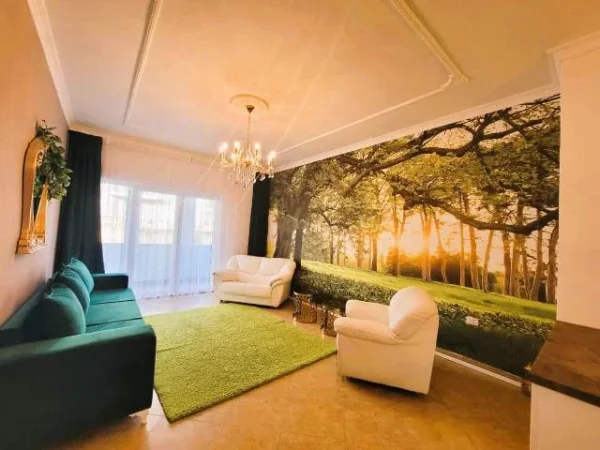 Tirane, ofert apartament 119 m² 550 Euro (Prane Vilat Gjermane)