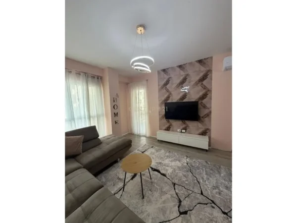 Tirane, shitet apartament 1+1 Kati 4, 73 m² 135.000 € (Don Bosko partners146377)