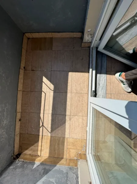 Tirane, shitet apartament 2+1 Kati 4, 65 m² 158.000 € (rruga muhamet gjollesha)