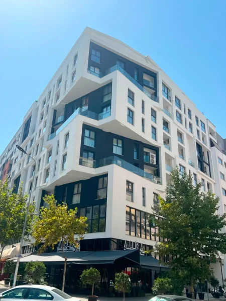 Tirane, shitet apartament 1+1 Kati 7, 89 m² 123.000 € 