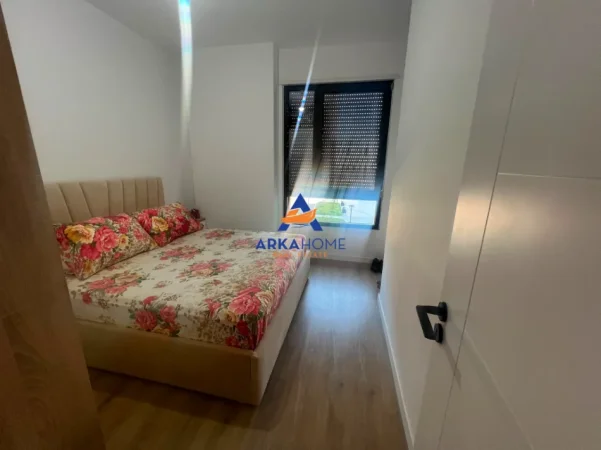 Tirane, jepet me qera apartament 1+1+Ballkon Kati 1, 59 m² 540 € (5 MAJI)