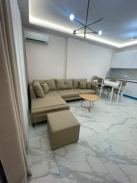 Tirane, shitet apartament 1+1 , 67 m² 135.000 € (YZBERISHT)