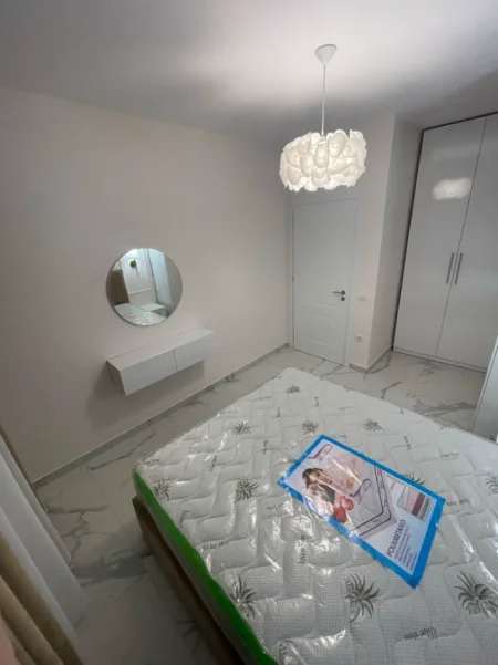 Tirane, shitet apartament 1+1 , 67 m² 135.000 € (YZBERISHT)