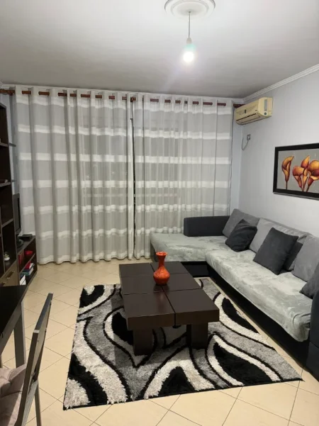 Tirane, shitet apartament 1+1+Aneks+Ballkon Kati 5, 47 m² 100.000 € (Brryli)