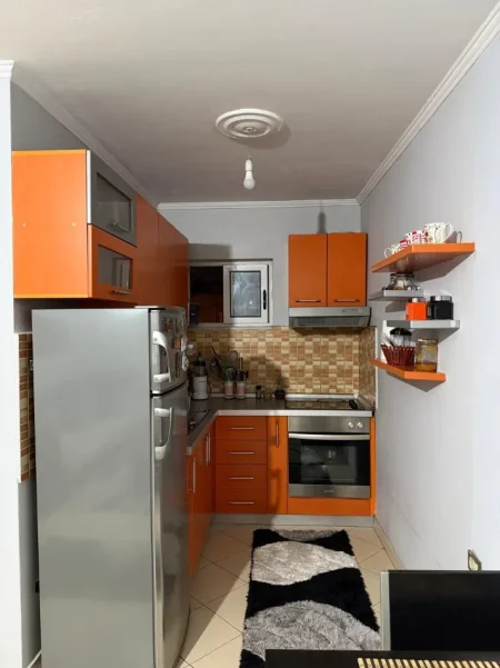 Tirane, shitet apartament 1+1+Aneks+Ballkon Kati 5, 47 m² 100.000 € (Brryli)