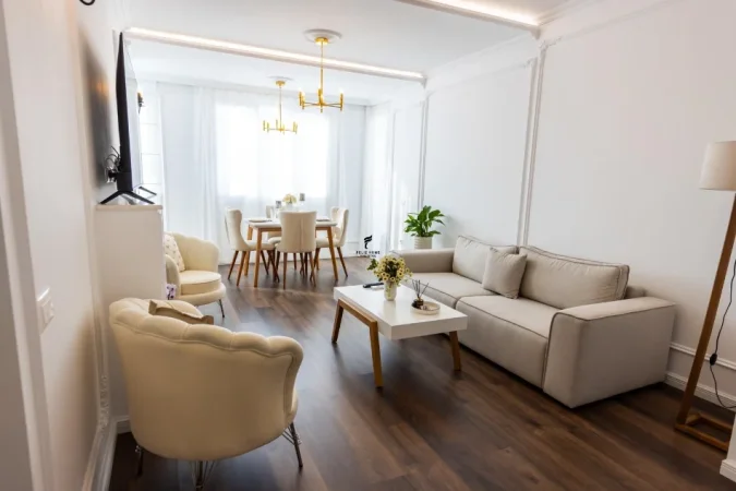 Tirane, jepet me qera apartament 1+1 Kati 9, 70 m² 550 € (ASTIR)