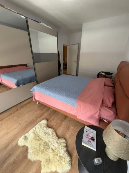 Tirane, jepet me qera apartament 2+1 Kati 1, 120 m² 700 € (Rruga 5 Maji)