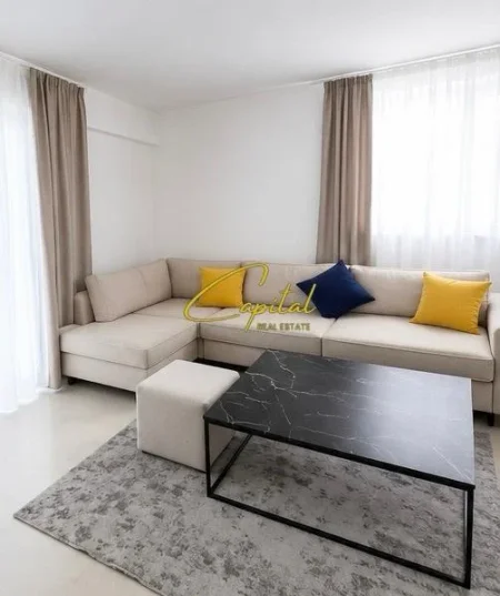 Tirane, jepet me qera apartament 2+1 Kati 2, 135 m² 950 € (PRESIDENCA)
