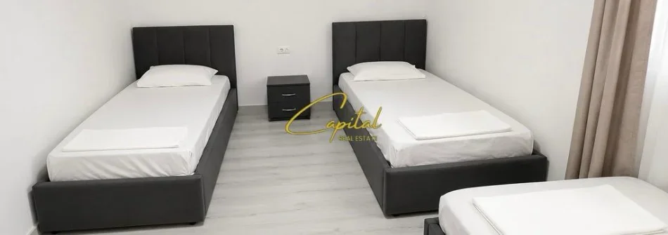 Tirane, jepet me qera apartament 2+1 Kati 2, 135 m² 950 € (PRESIDENCA)