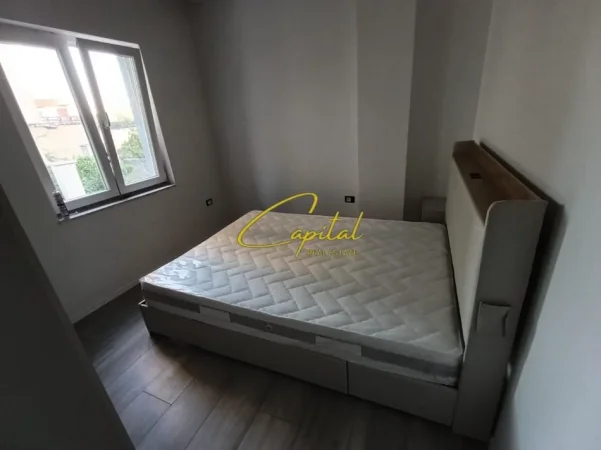 Tirane, jepet me qera apartament 2+1 Kati 1, 70 m² 550 € (KODRA E PRIFTIT)