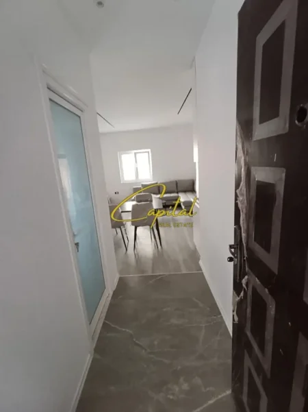Tirane, jepet me qera apartament 2+1 Kati 1, 70 m² 550 € (KODRA E PRIFTIT)
