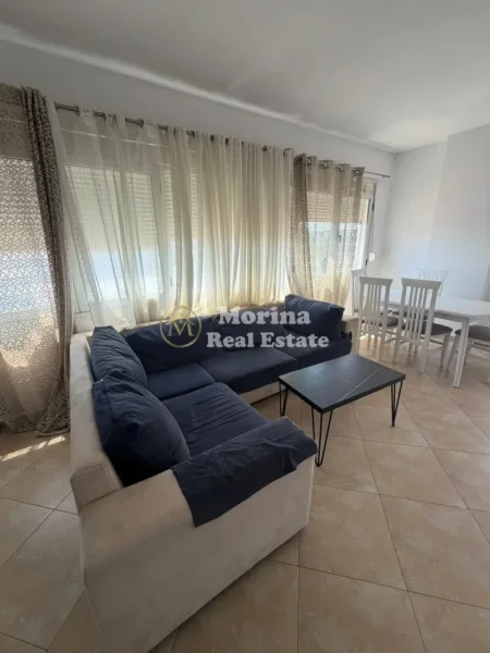 Tirane, jepet me qera apartament 2+1 Kati 6, 80 m² 500 € (Rruga 5 Maji)