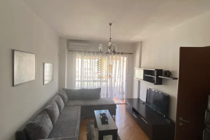 Tirane, jepet me qera apartament 1+1+Ballkon Kati 8, 60 m² 450 € (Astir)