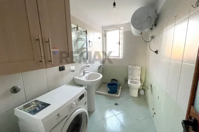 Tirane, shes apartament 3+1 , 101 m² 175.000 € 