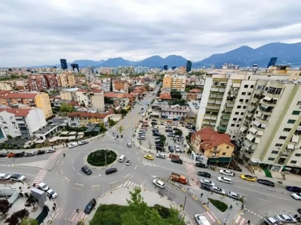 Tirane, shitet apartament 2+1 Kati 10, 95 m² 230.000 € (KOMUNA E PARISIT)