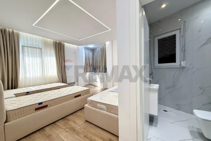 Tirane, shitet 2+1 , 134 m²