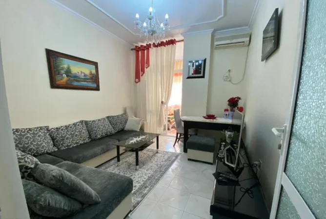 Tirane, jepet me qera apartament 2+1 Kati 7, 100 m² 550 € (Rruga Isuf Elezi)