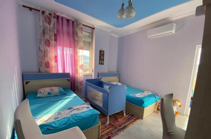 Tirane, jepet me qera apartament 2+1 Kati 7, 100 m² 550 € (Rruga Isuf Elezi)