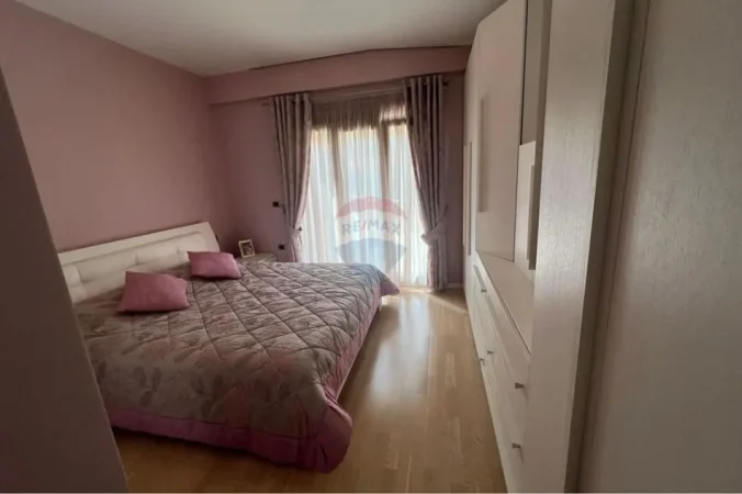 Tirane, shes apartament duplex Dublex , 28 m² 265.000 € 