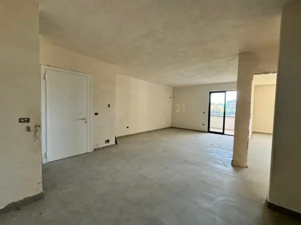 Durres, shitet apartament 2+1+Ballkon Kati 3, 124 m² 118.000 € (Golem)