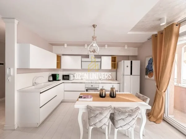 Tirane, jepet me qera apartament 2+1+Ballkon Kati 2, 100 m² 950 € (Kopshti Zoologjik)