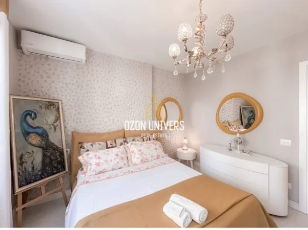 Tirane, jepet me qera apartament 2+1+Ballkon Kati 2, 100 m² 950 € (Kopshti Zoologjik)