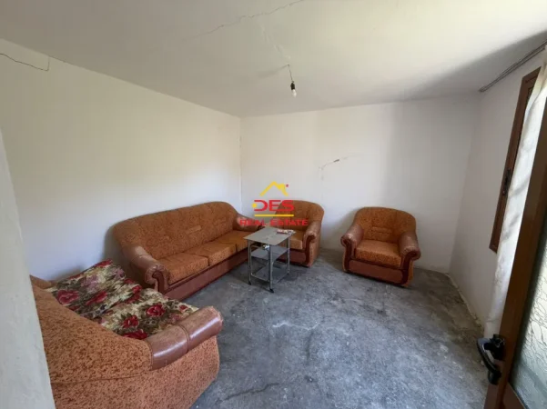 Vlore, shitet shtepi Kati 0, 45.000 € (Panaja)