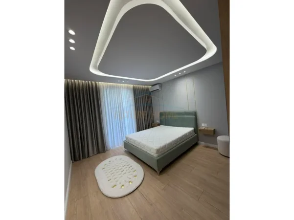 Tirane, shes apartament 1+1+Ballkon Kati 2, 55 m² 1.950.000 € (Rruga Margarita Tutulani)