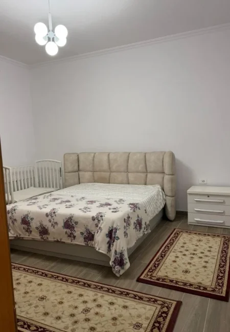 Tirane, jepet me qera apartament 2+1 Kati 1, 110 m² 500 € (Siri Kodra)
