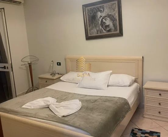 Tirane, jepet me qera apartament 2+1+Ballkon Kati 7, 96 m² 750 € (Stacioni i Trenit)