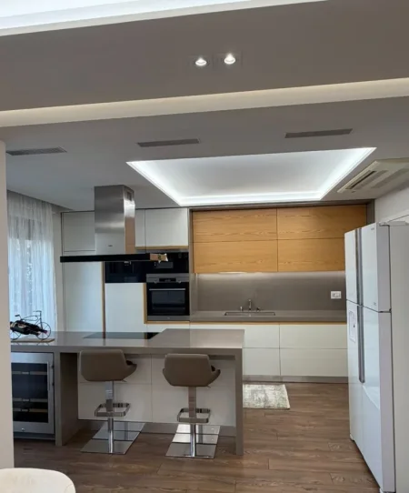 Tirane, shitet apartament 2+1 Kati 2, 106 m² 255.000 € (Laprakë – Blloku Gintash)