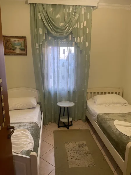 Tirane, jepet me qera apartament 2+1 Kati 7, 95 m² 750 € (Stacioni i Trenit tek Union Bank)
