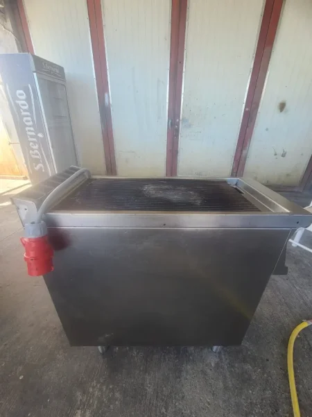 Durres, shes Tostier | Thekese | Grill Shiten pajisje profesionale guzhine