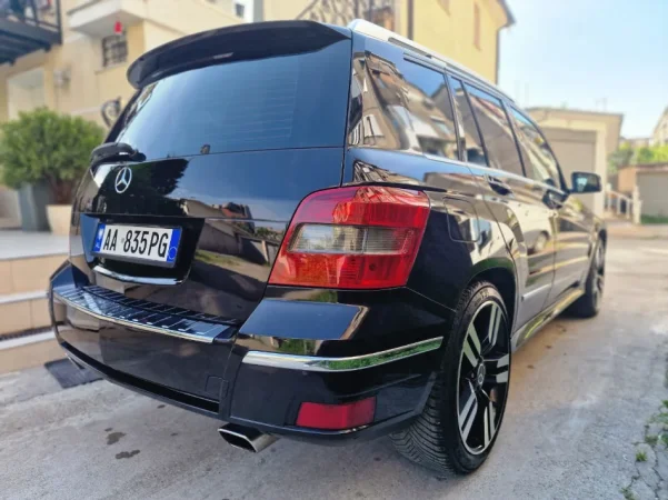 Durres, shitet SUV Mercedes Benz Nafte, e zeze automatik Kondicioner 237.216 km 10000 €