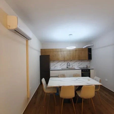 Tirane, shitet apartament 2+1+Ballkon Kati 3, 108 m² 220.000 € (Oasis Residence, Unaza e Re)
