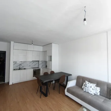 Shqiperi, shitet apartament 2+1+Ballkon Kati 7, 98 m² 130.000 € (Univers City)