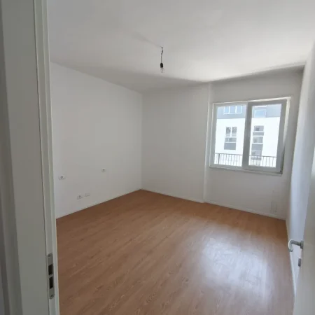 Shqiperi, shitet apartament 2+1+Ballkon Kati 7, 98 m² 130.000 € (Univers City)
