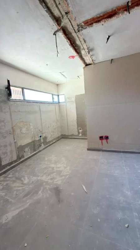 Gjiri Lalezit | Hamallaj, shitet apartament 1+1+Ballkon , 62 m² 138.600 € (Kompleksi Lura 5, Gjiri i Lalëzit)