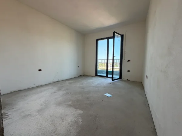 Tirane, shitet apartament 1+1 , 76 m² 83.270 € (Paskuqan, Color Splash Residence)