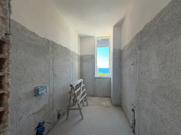 SHITET: Super Apartament: 1+1+2 Ballkone 📍Vlore - Prane Marina Bay - 🌊Pamje Nga Deti🌊 || 211,000€ - Dorezohet Nentor 2026 - K.5 - 84m²