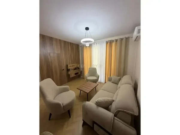 Tirane, shitet apartament 2+1 Kati 3, 83 m² 205.000 € (Tregu Eletrik)