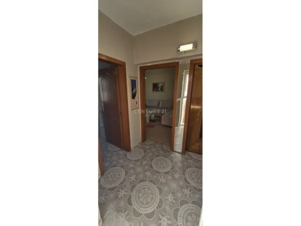 Tirane, shitet apartament 2+1 Kati 4, 65 m² 158.000 € (Blloku everest146525)