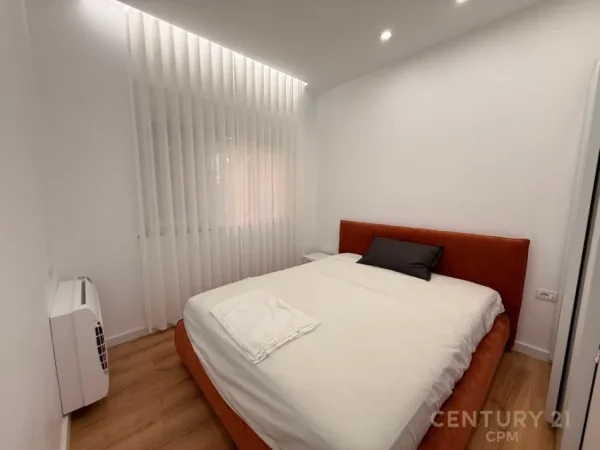Tirane, jepet me qera apartament 1+1 Kati 1, 54 m² 650 € (Komuna Parisit bot146520)