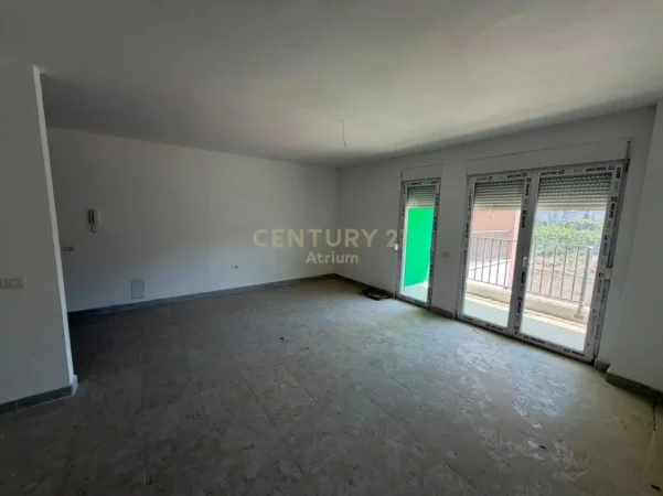 Tirane, shes apartament 3+1+Aneks+Ballkon Kati 2, 133 m² 172.900 € 