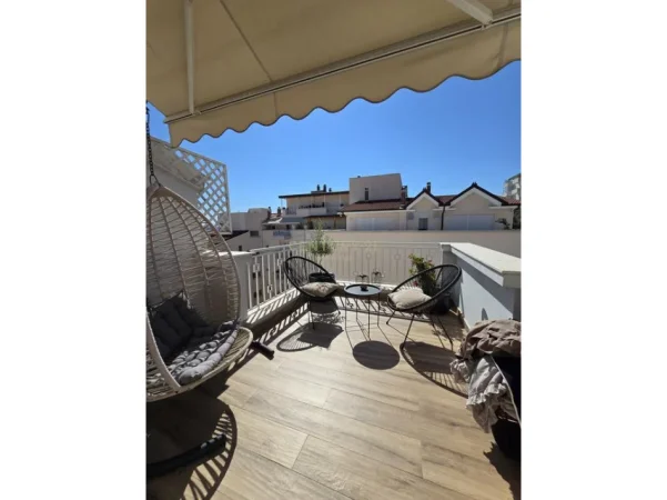 Tirane, shes apartament+verande | Penthouse 3+1+Aneks+Ballkon Kati 4, 207 m² 340.000 € 