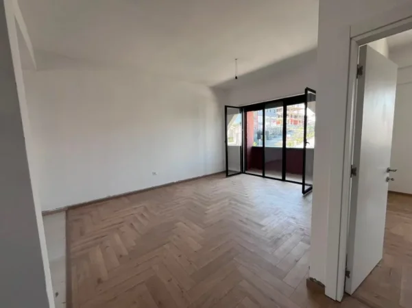 Tirane, shes apartament duplex Dublex Kati 1, 226 m² 350.000 € 