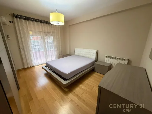 Tirane, shes apartament 3+1+Aneks+Ballkon Kati 2, 132 m² 315.000 € 